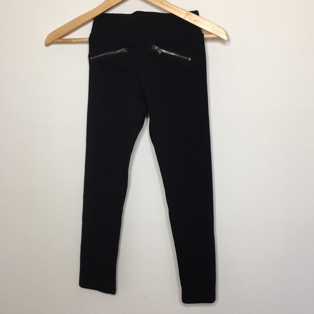 NEVER WORN GIRLS LEGGINGS WITH ZIPPER DETAIL